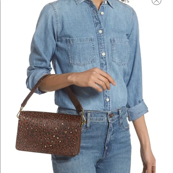 MADEWELL The Flap Convertible Crossbody Bag - Picture 7 of 14